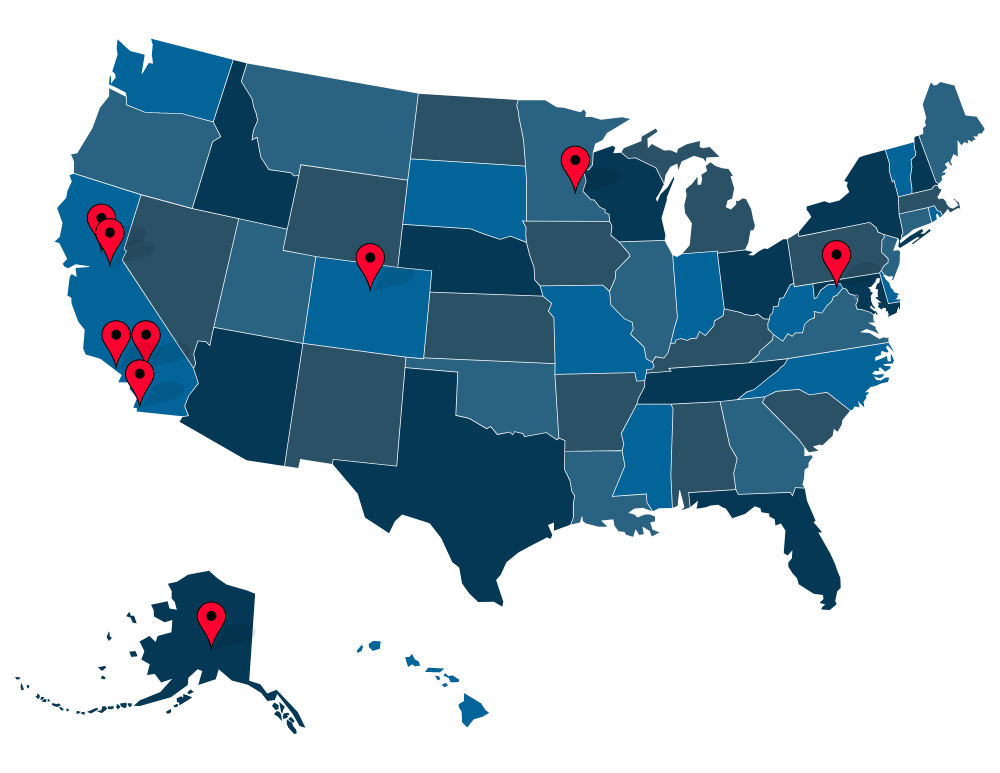 A map of the United states in variations of blue with 9 pin points for Escapod Pod Guides where customers can view a teardrop trailer.